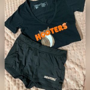 Hooters Black Short Sleeve Halloween Costume/Uniform